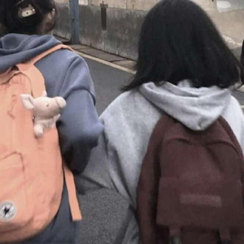 世拥