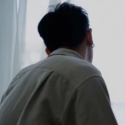 抛去山河、换她笑面如花