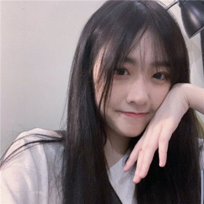 影象摇晃着昨天的微笑