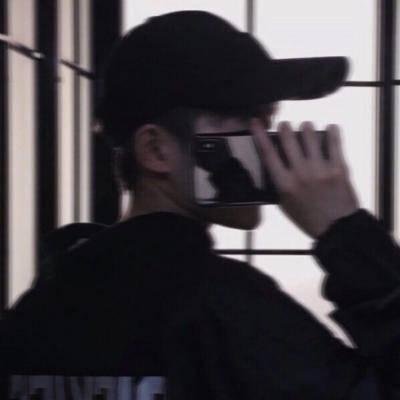鬼魅般旳笑