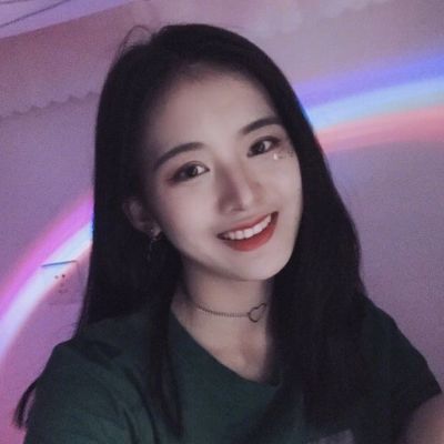 坐在那破墙角等红杏