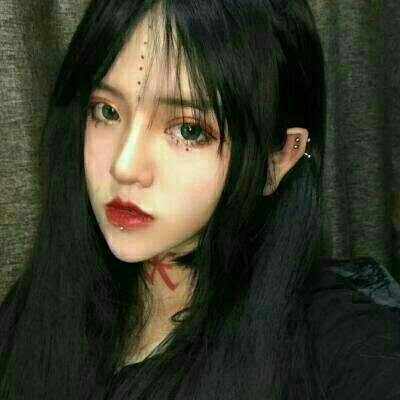 @你没长发更没腰